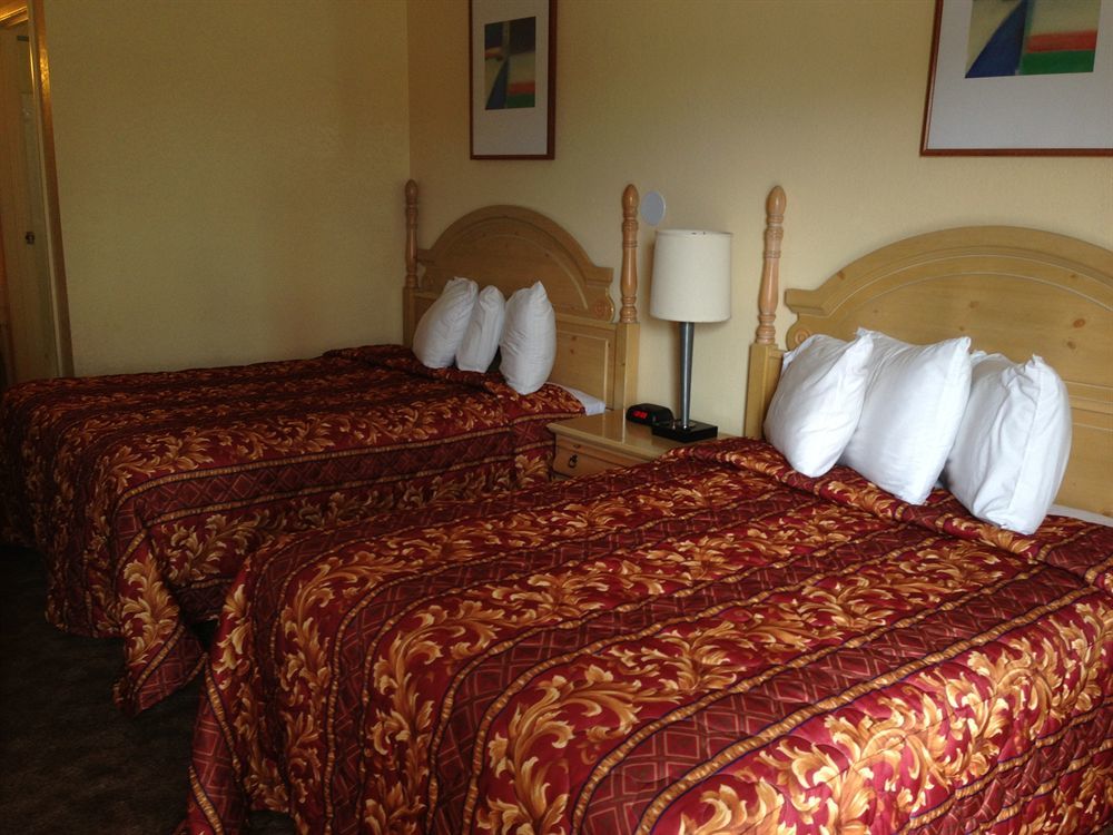 Beachway Inn Arroyo Grande Buitenkant foto