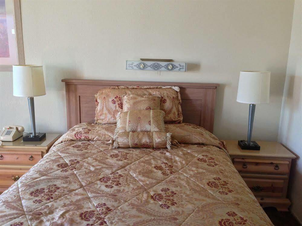 Beachway Inn Arroyo Grande Buitenkant foto