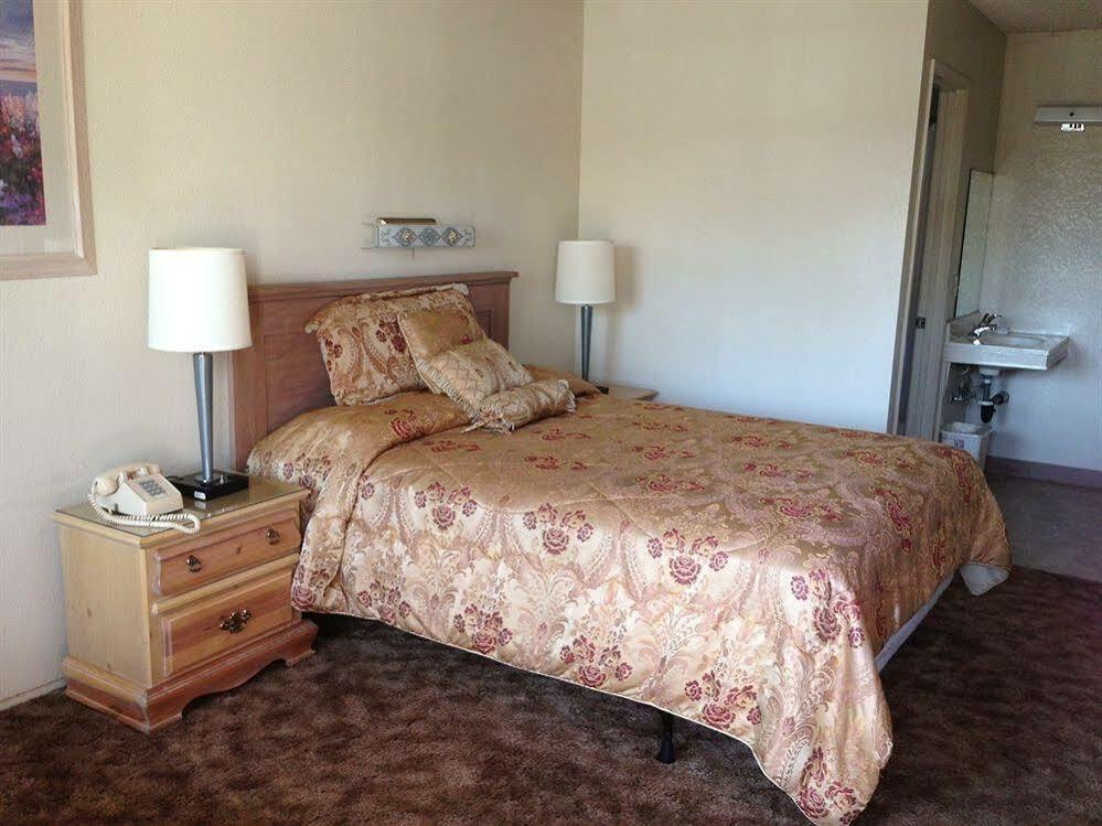 Beachway Inn Arroyo Grande Buitenkant foto